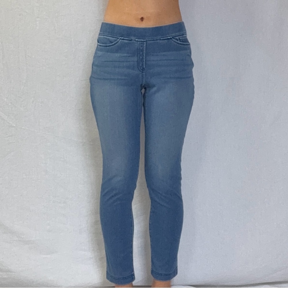 Women’s Light Blue Slim Stretch Jeans